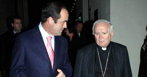 José Bono y el cardenal Cañizares, en una imagen de archivo