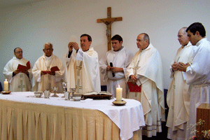 Eucaristía durante la Asamblea del CELAM en Montevideo en 2011
