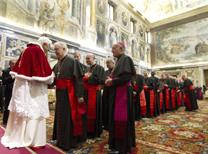 Papa y colegio cardenalicio 2011