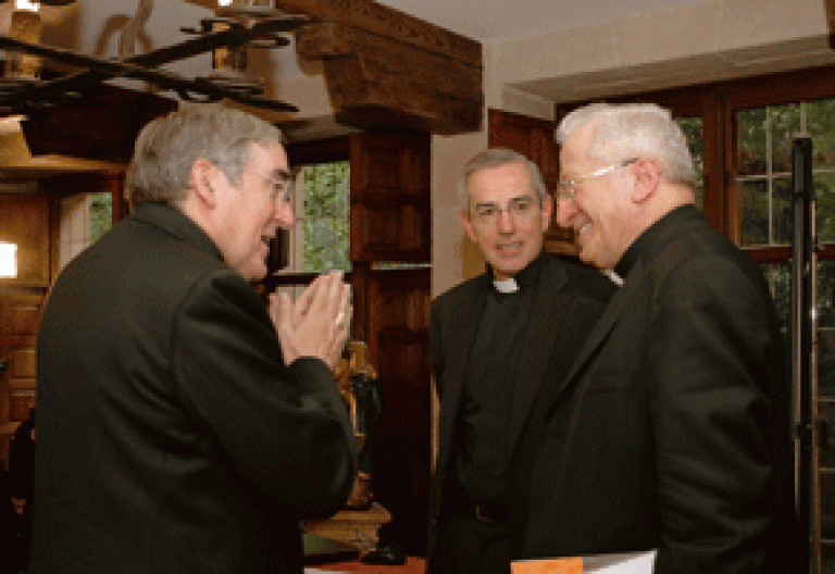 cardenal Lluís Martínez Sistach y cardenal Ennio Antonelli
