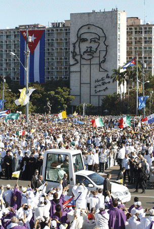 Benedicto XVI en la misa en la Plaza de la Revolución de La Habana Cuba