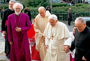 Rowan Williams arzobispo de Canterbury y Benedicto XVI