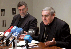 cardenal Sistach y Armand Puig en la presentación de la Misión Metrópolis en Barcelona