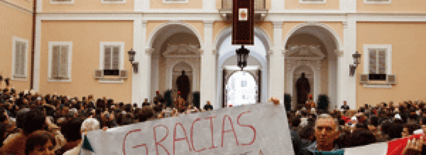 mexicanos en Castel Gandolfo agradecen la visita del Papa a México