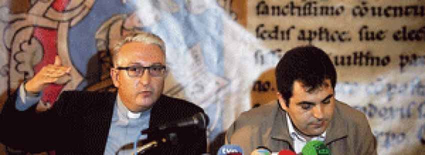 Daniel Lorenzo y Pedro Ceán, Arzobispado Compostela en rueda de prensa