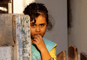 niña refugiada en el Líbano