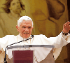 Benedicto XVI aborda la Nueva Evangelización con sus antiguos alumnos