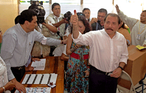 Daniel Ortega presidente de Nicaragua en elecciones presidenciales 2011