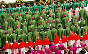 obispos en la misa de apertura del Sínodo sobre la Nueva Evangelización 7 octubre 2012