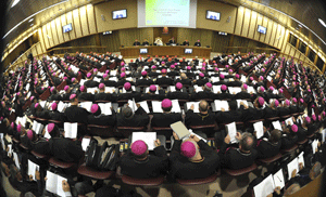 aula sinodal sesión del Sínodo sobre la Nueva Evangelización