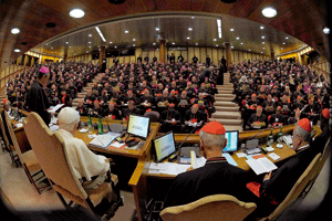 Aula sinodal en la primera sesión del Sínodo sobre la Nueva Evangelización