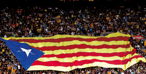 bandera independentista de Cataluña en el Camp Nou