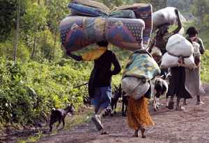 habitantes de Masisi Kivu Norte RD Congo huyen debido a las matanzas étnicas
