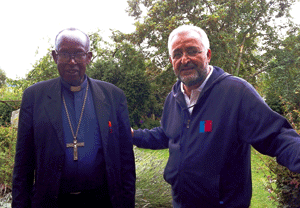 obispo Nzailamwita Servilien, de Byumba, Ruanda, con José Miguel de Haro