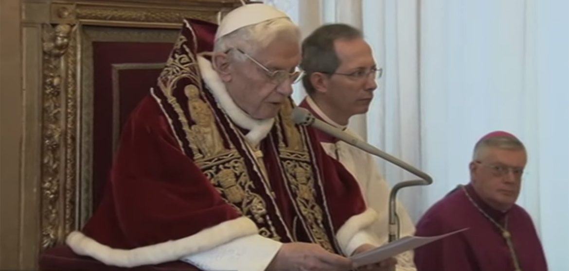 papa Benedicto XVI renuncia 11 febrero 2013