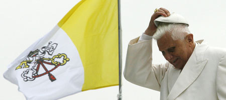 viajes y visitas de Benedicto XVI fuera de Italia