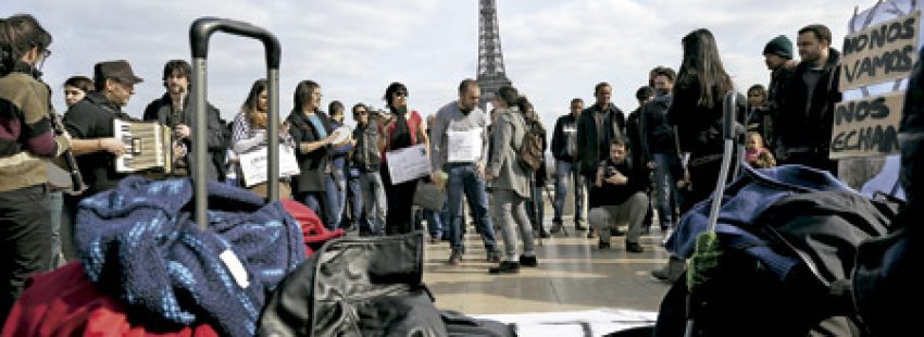 jóvenes españoles emigrantes en Francia para buscar trabajao