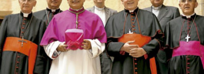 toma de posesión de Enrique Benavent como nuevo obispo de Tortosa 13 julio 2013