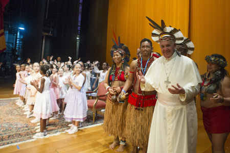 papa Francisco en el encuentro con la clase dirigente de Brasil JMJ Río 2013