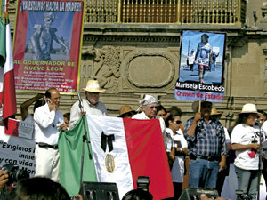 México manifestación pública de familiares de desaparecidos