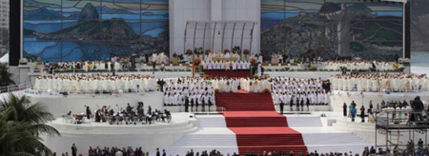 papa Francisco preside misa final de la JMJ Río 2013 playa Copacabana