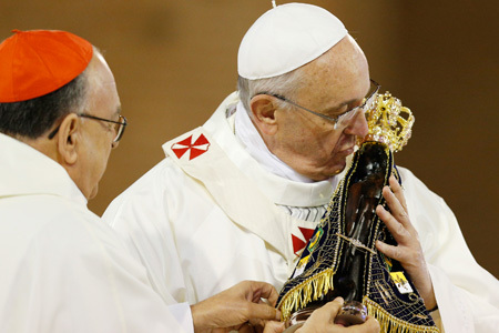 papa Francisco en el Santuario de la Virgen de Aparecida JMJ Río 2013