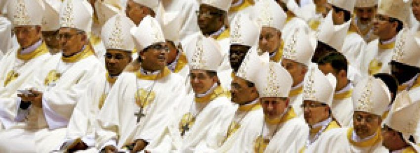Obispos en la misa con el Papa