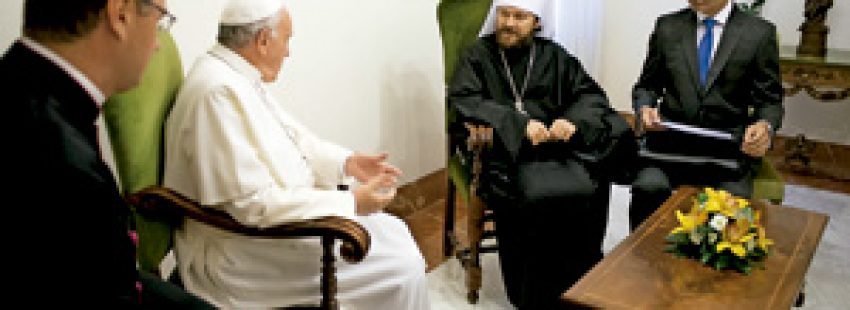 papa Francisco recibe al metropolita Hilarión del Patriarcado Ortodoxo de Moscú