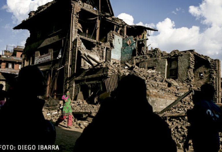orfanato de Bhaktapur en Nepal presta ayuda a los supervivientes de los terremotos abril mayo 2015