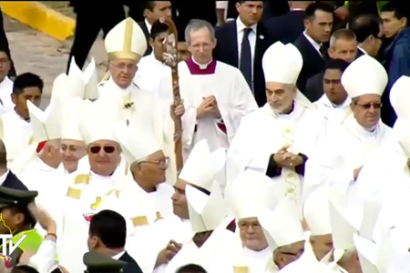 misa del papa Francisco en Santa Cruz de la Sierra, Bolivia visita julio 2015