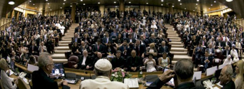 papa Francisco con alcaldes de todo el mundo en el Vaticano 21 y 22 de julio 2015