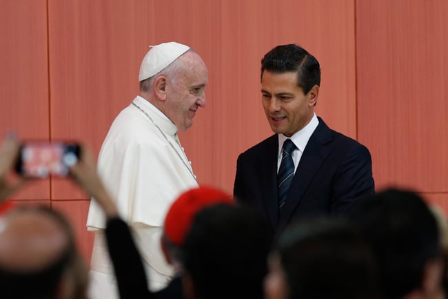 papa Francisco junto al presidente Enrique Peña Nieto encuentro con las autoridades de México 13