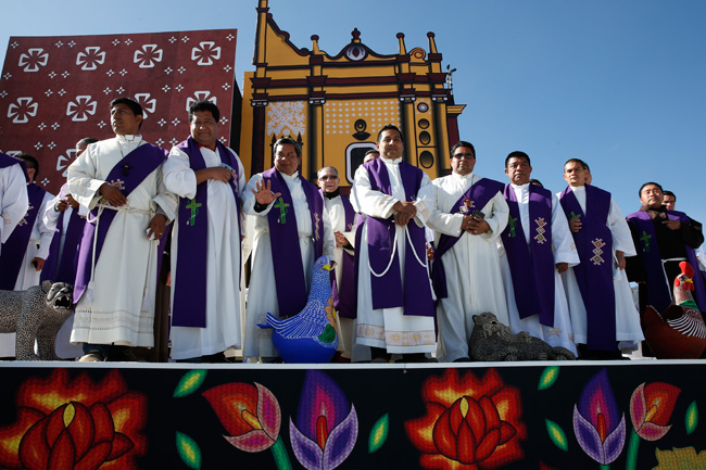 papa Francisco misa con comunidades indígenas en San Cristóbal de las Casas Chiapas 15 febrero 2016