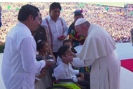 papa Francisco encuentro con las familias en Tuxtla Gutiérrez Chiapas 15 febrero 2016
