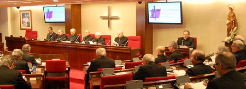 obispos en Asamblea Plenaria de la Conferencia Episcopal Española abril 2016