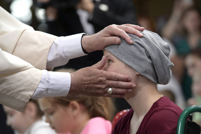 papa Francisco visita hospital infantil en Cracovia 29 julio 2016