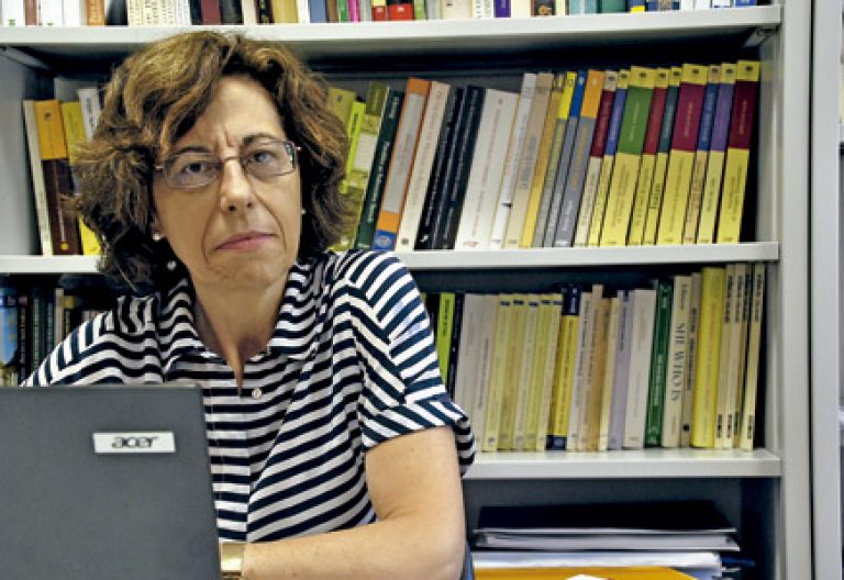 Carmen Bernabé, nueva directora de la Asociación Bíblica Española septiembre 2016