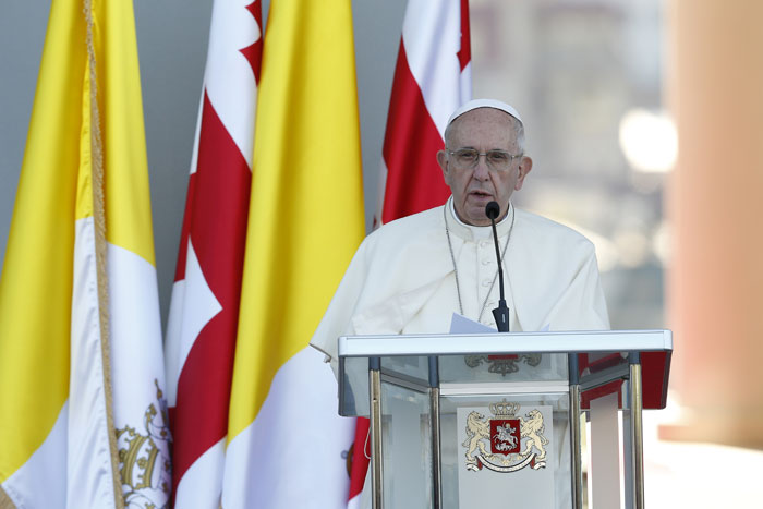 papa Francisco primer discurso en Georgia a las autoridades civiles con el presidente Giorgi Margvelashvili 30 septiembre 2016