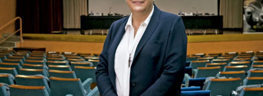 Mariña Ríos, primera mujer presidenta de CONFER noviembre 2016