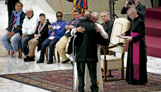 papa Francisco Jubileo de la Misericordia con excluidos y personas sin techo Roma 11 noviembre 2016