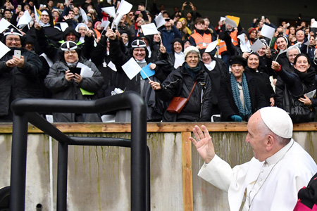 papa Francisco viaje visita Suecia para conmemorar los 500 años Reforma católicos luteranos misa en el Swedbank Stadion de Malmö
