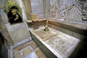 Santo Sepulcro de Jerusalén donde está la tumba de Cristo en obras por restauración noviembre 2016
