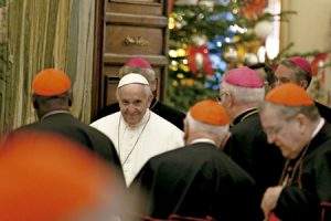 papa Francisco dirige su discurso de Navidad a la Curia 22 diciembre 2016