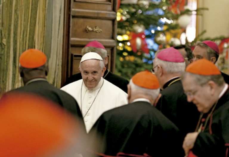papa Francisco dirige su discurso de Navidad a la Curia 22 diciembre 2016