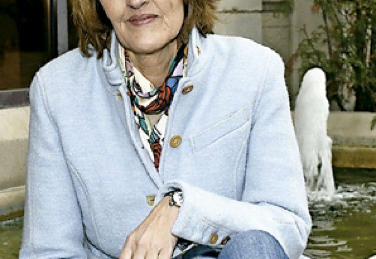Henar Ortiz, escritora, tía de la reina Letizia