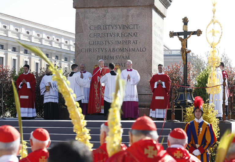 papa Francisco Domingo de Ramos en la Plaza de San Pedro Vaticano 9 abril 2017