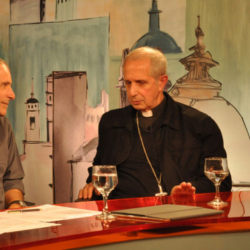 Jorge Oesterheld director de Vida Nueva Cono Sur entrevista al arzobispo de Buenos Aires Mario Poli en programa de televisión Orbe 21