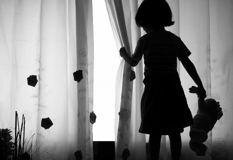 El Vaticano estudia cómo garantizar el cuidado de hijos de sacerdotes