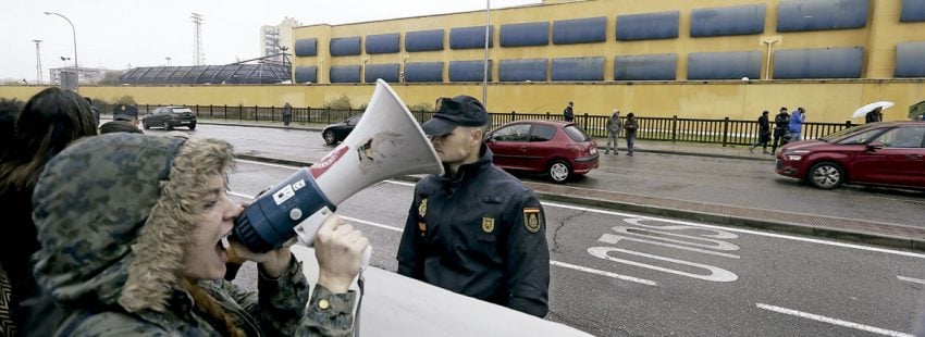 CIE de Aluche Centro de Internamiento de Extranjeros Madrid