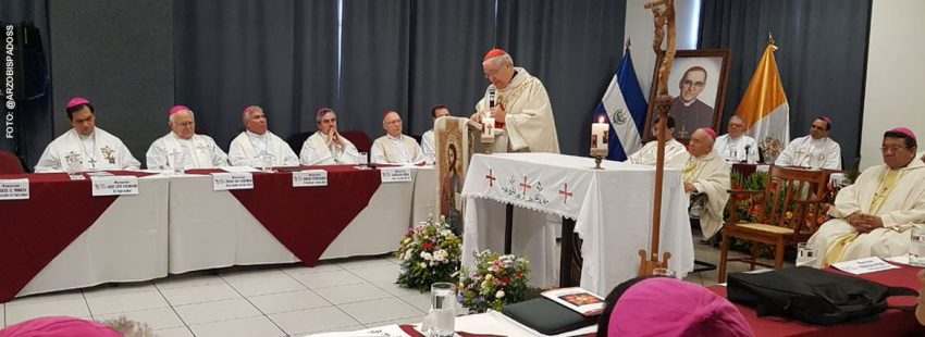 36 Asamblea Ordinaria del CELAM San Salvado mayo 2017 momento misa obispos latinoamericanos y del